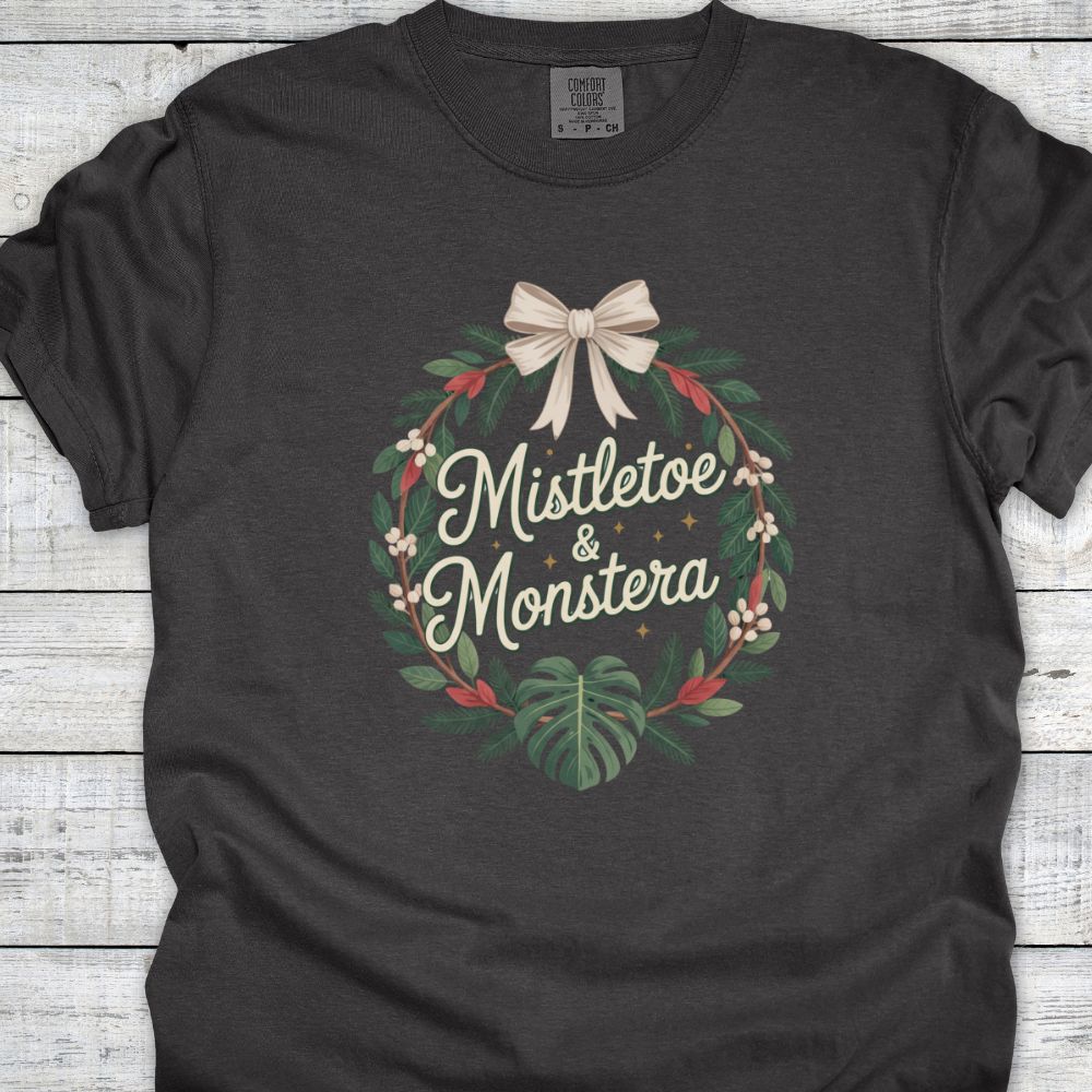 Printify T-Shirt Pepper / S Mistletoe & Monstera T-Shirt