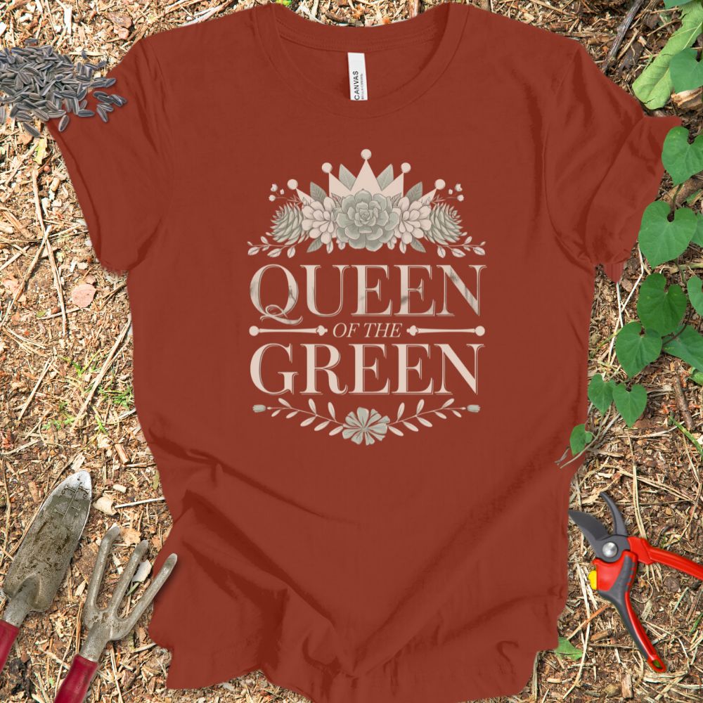 Printify T-Shirt Rust / S Queen of the Green